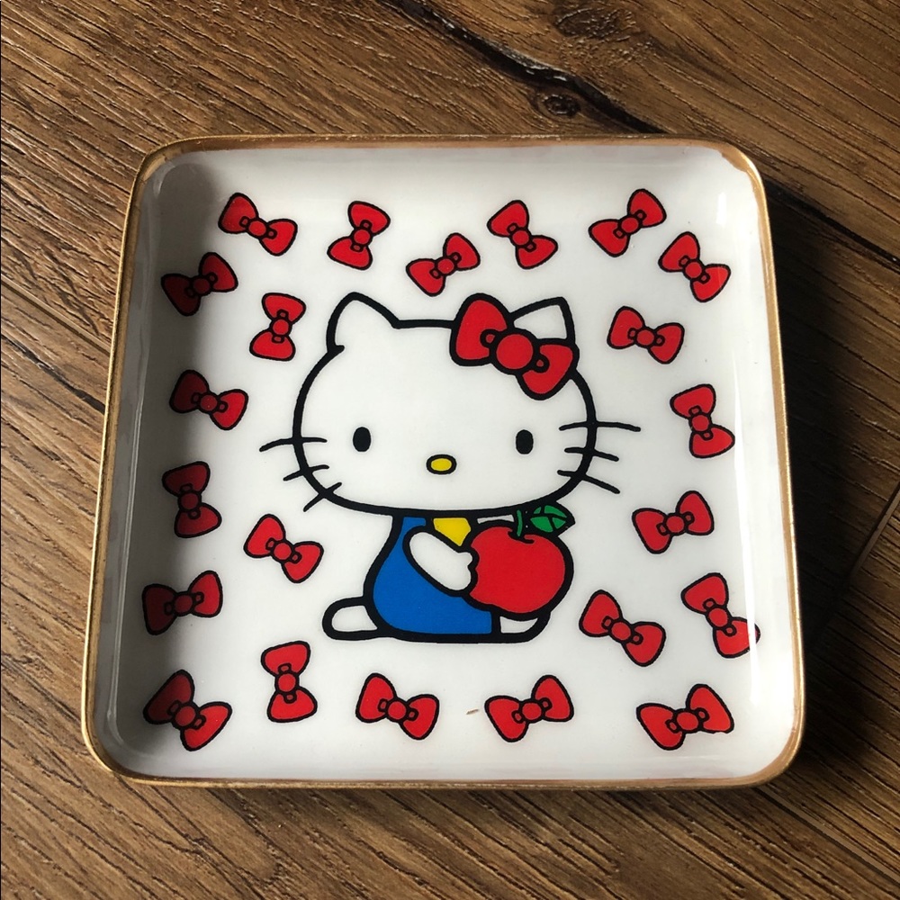 HELLO KITTY-NWT Trinket Tray